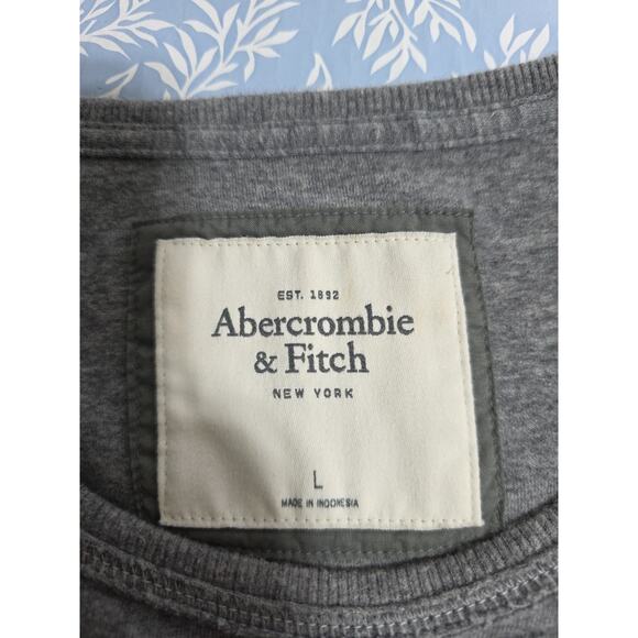 Abercrombie & Fetch Sz L Gray Logo Y2K 90s Preppy Pullover Long Sleeve Top - Picture 2 of 11